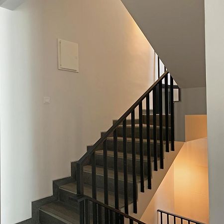 Oscar Alfa Residence By Namroom ジャカルタ エクステリア 写真